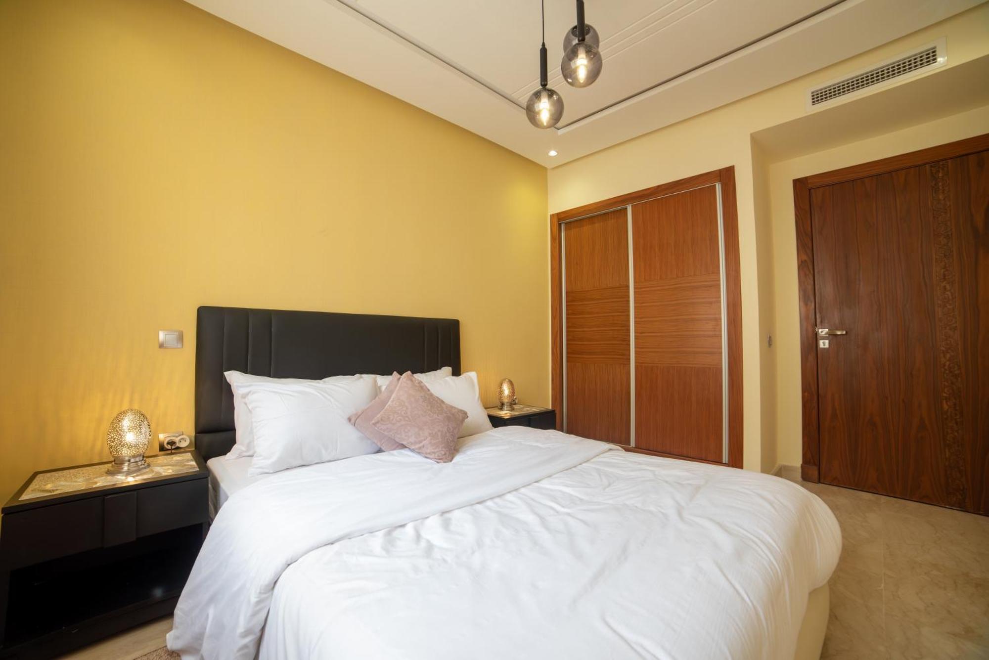 Luxury Seafront Apartment 101Sqm With Wi-Fi And Parking Agadir Extérieur photo