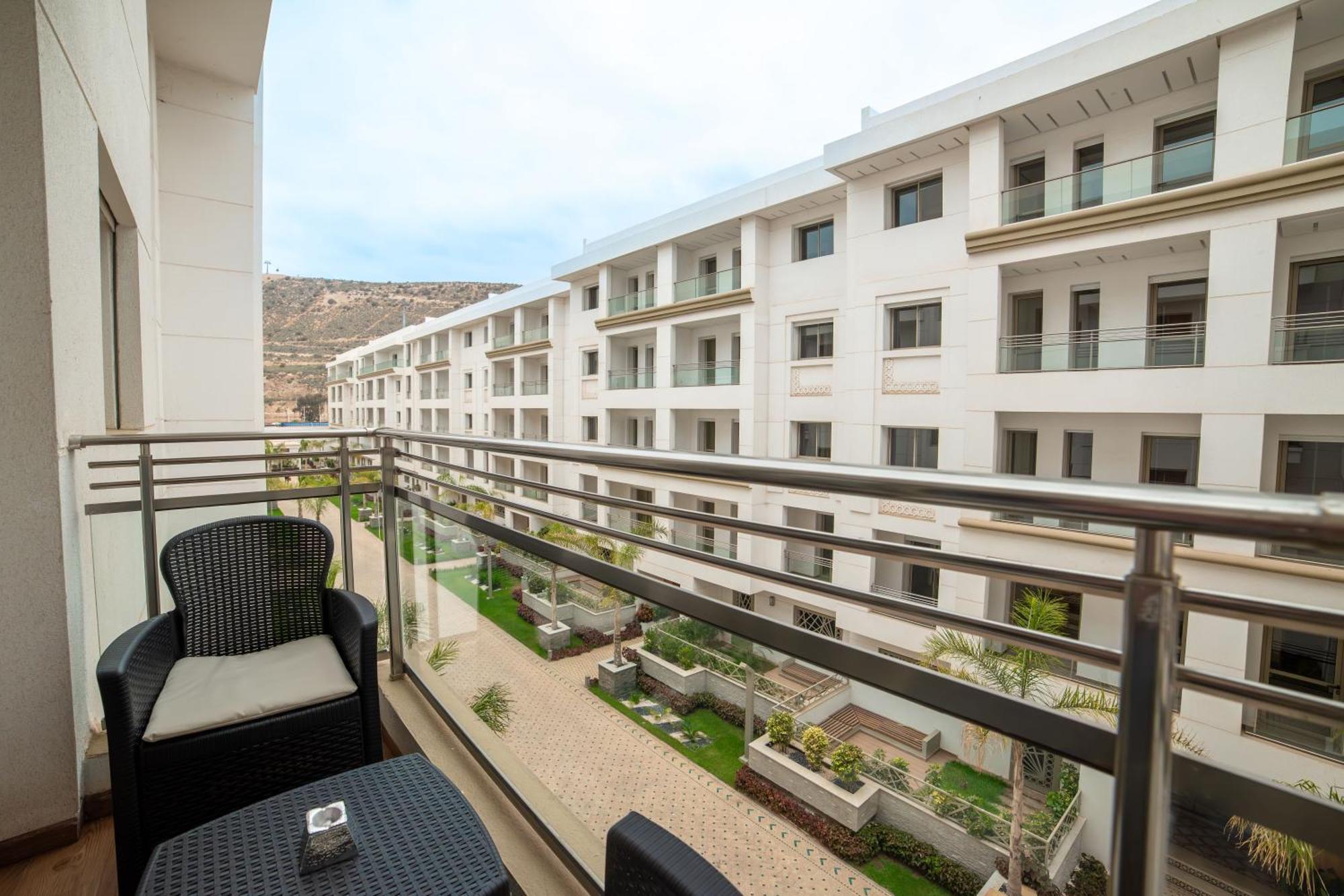 Luxury Seafront Apartment 101Sqm With Wi-Fi And Parking Agadir Extérieur photo